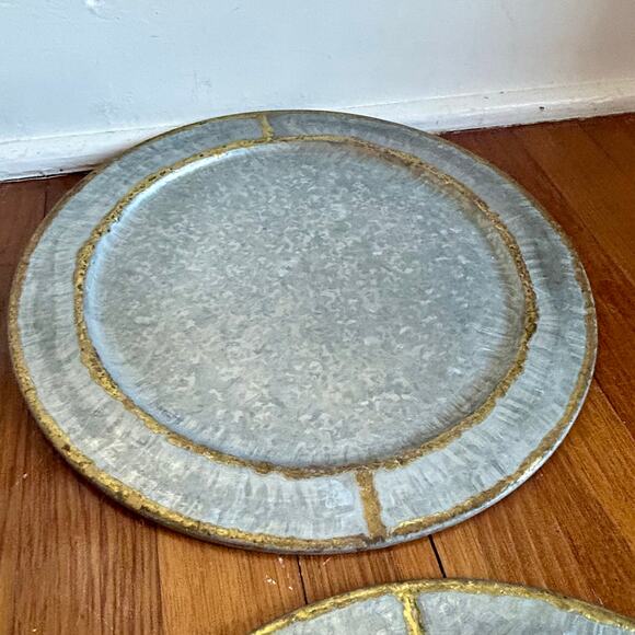 Set of 4 Hearth & Hand Magnolia Galvanized Chargers w/ Gold Accents - Picture 10 of 12
